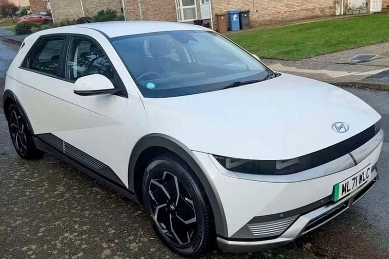 Used Hyundai Ioniq 5 Premium 125 kW (170 HP) 2021 White SUV