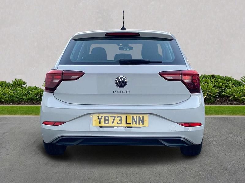 Used VW Polo Life 80 HP (58 kW) 2023 Grey Hatchback