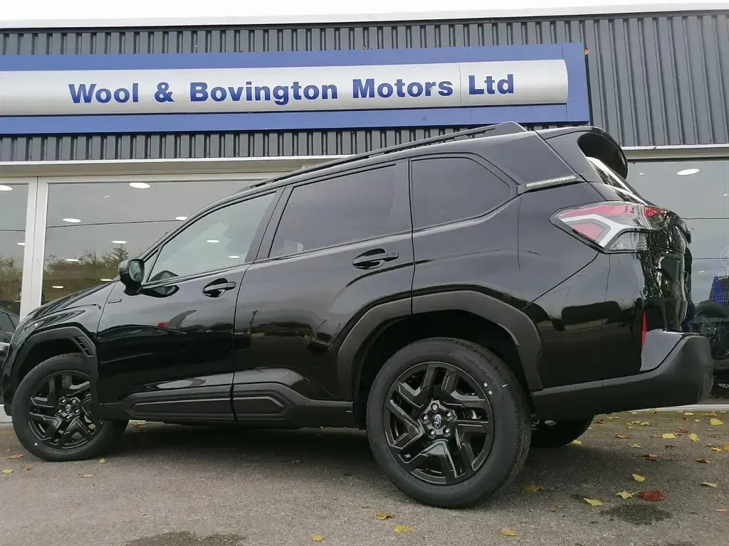 Used Subaru Forester 1969 Black SUV
