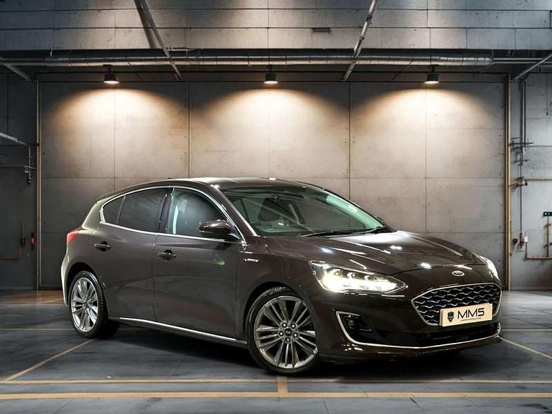 Used Ford Focus Vignale 150 HP (110 kW) 2019 Mauve/purple Hatchback