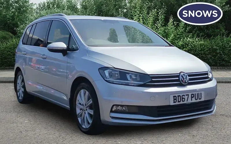 Used VW Touran SEL 150 HP (110 kW) 2017 MPV