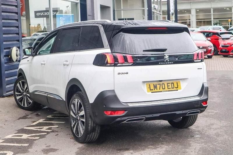 White Used 2020 Peugeot 5008 Premium MPV | £20,678 (Fair price) - Image 1/4