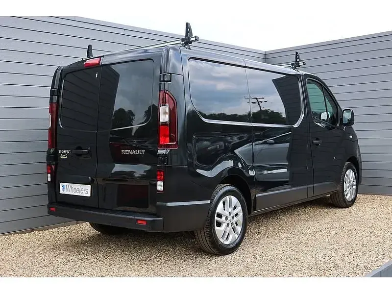 Używany Renault Trafic 2021 Czarny