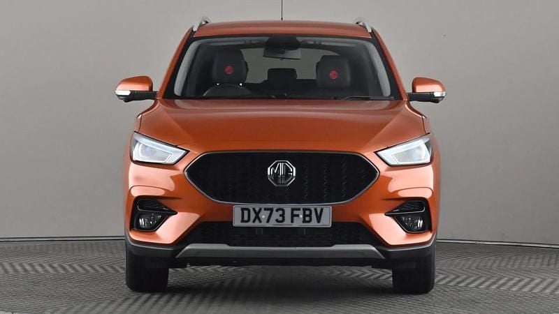 Used MG ZS Exclusive 111 HP (81 kW) 2023 Orange SUV