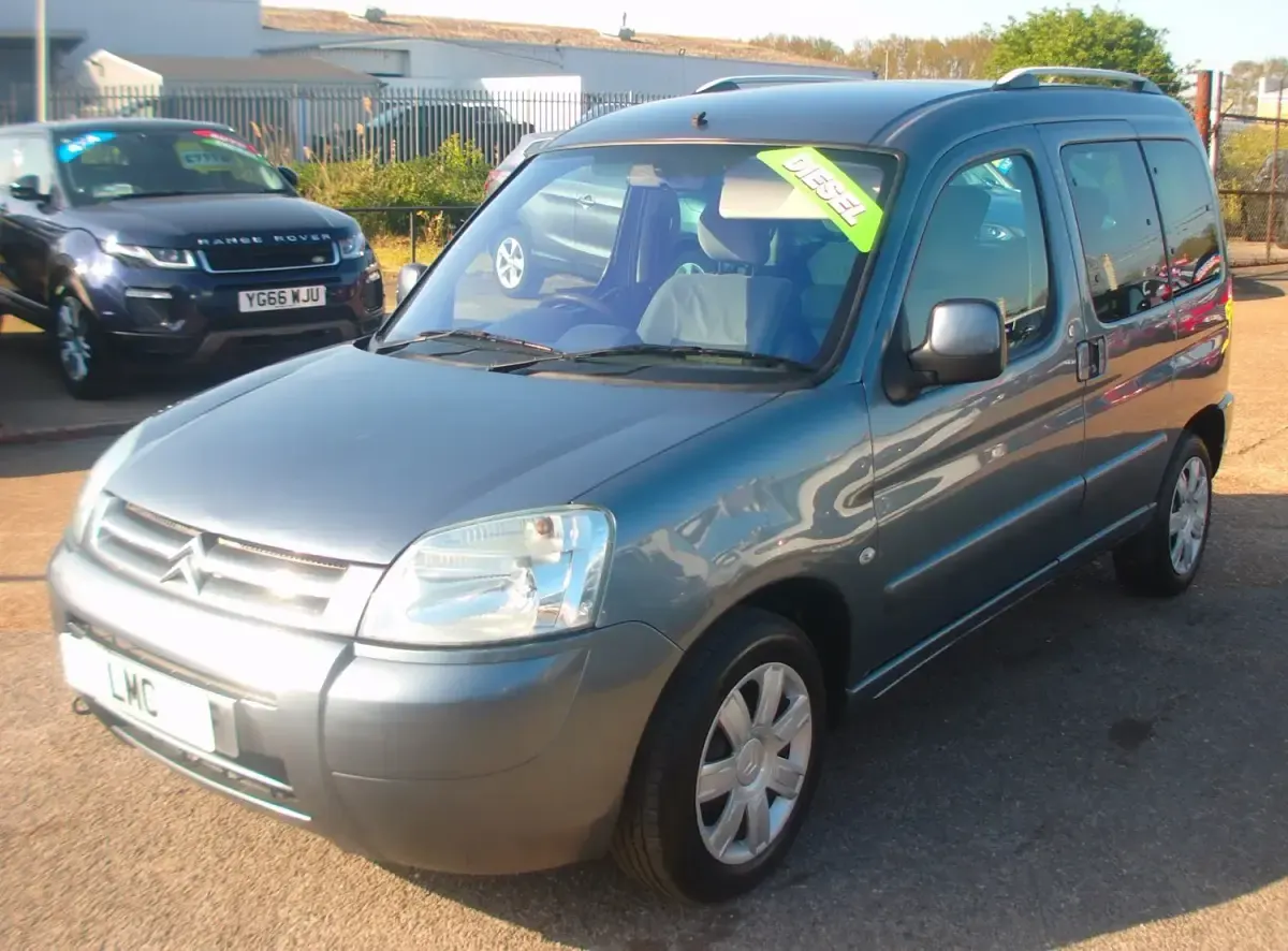 Używany Citroën Berlingo XTR 2006 Szary Minivan