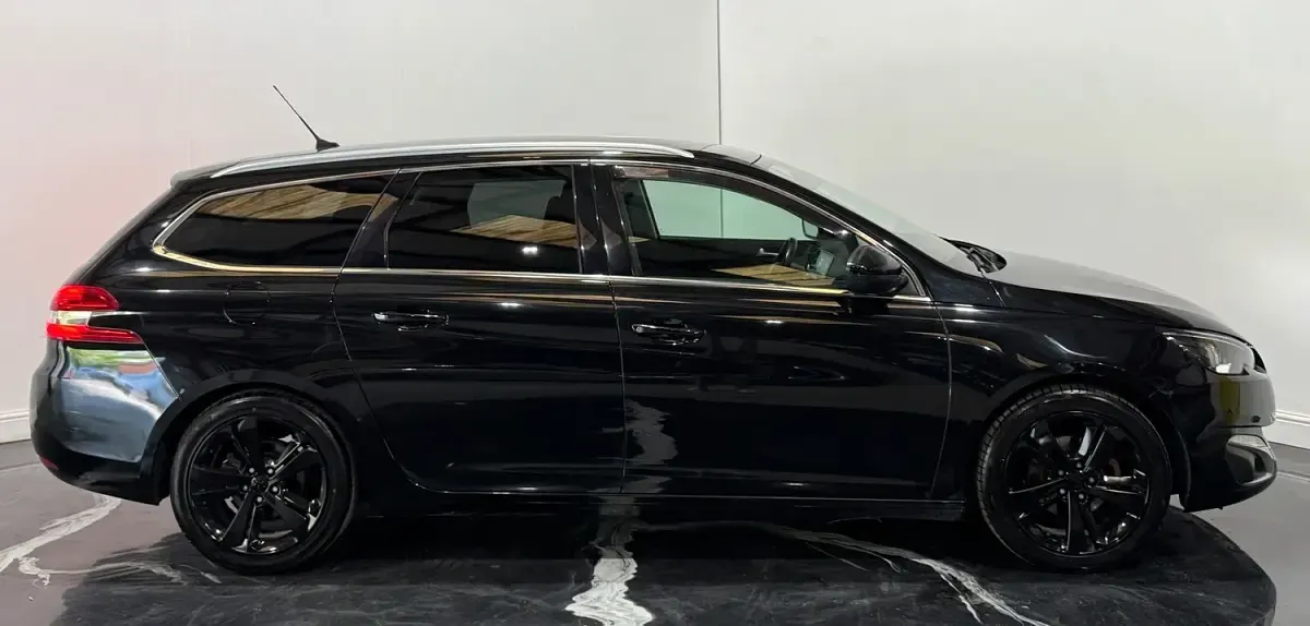 Used Peugeot 308 SW Allure 115 HP (84 kW) 2014 Black Estate