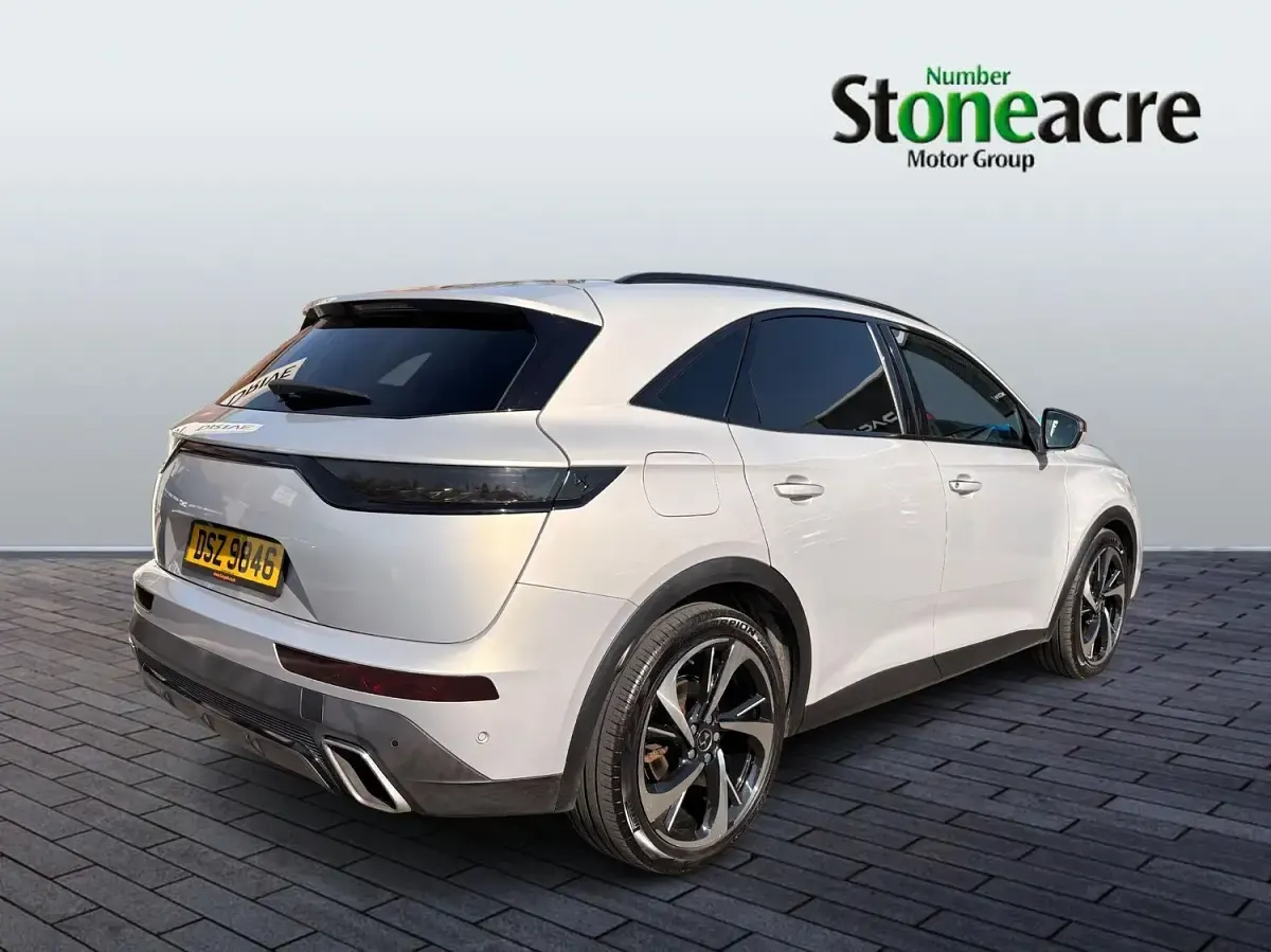 Used DS Automobiles DS7 Crossback Ultra Prestige 300 HP (220 kW) 2020 White SUV