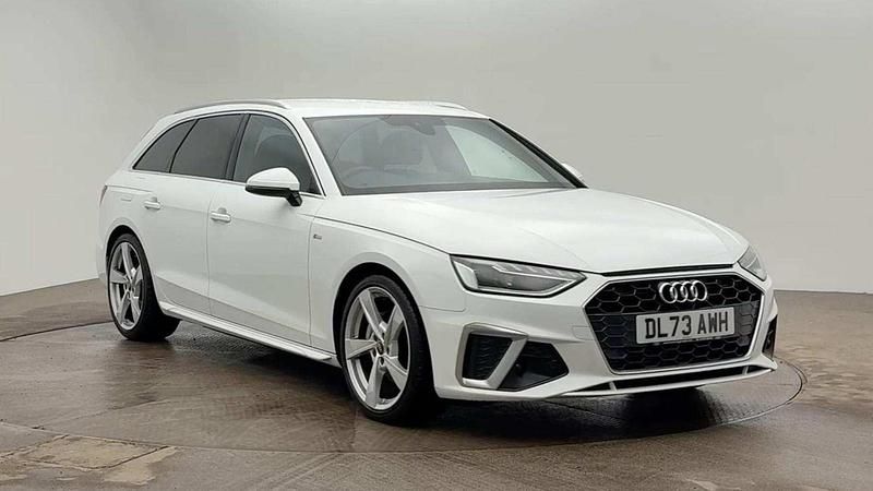 Used Audi A4 S-Line 204 HP (150 kW) 2024 White Estate