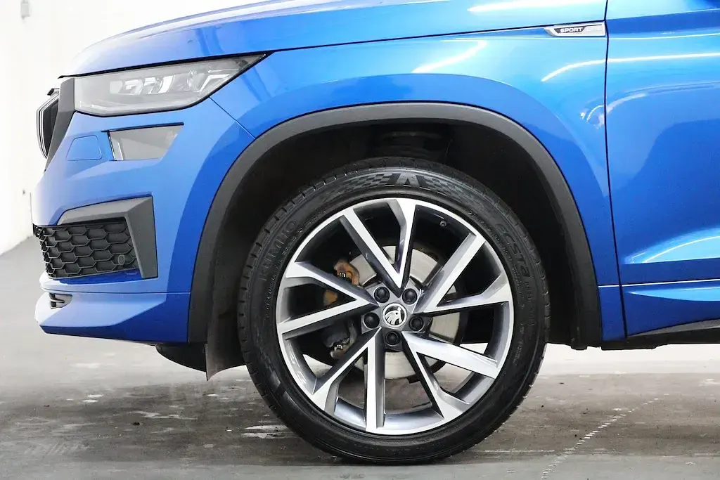 Second-hand Skoda Kodiaq SportLine 2023 Albastru SUV