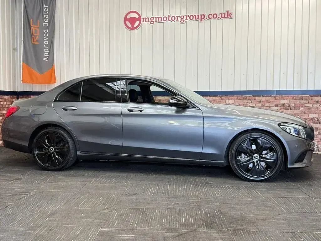 Used Mercedes C200 Premium 198 HP (145 kW) 2020 Grey Sedan