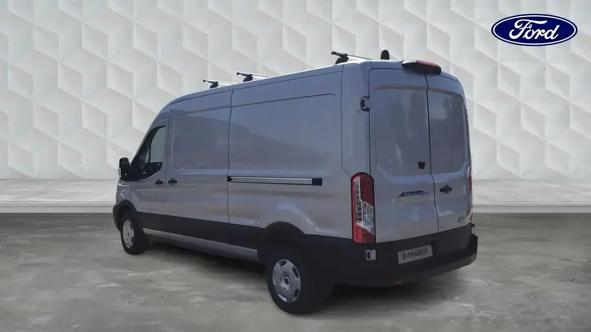 New Ford E-Transit Trend 67 kW (92 HP) 2026 Silver Van