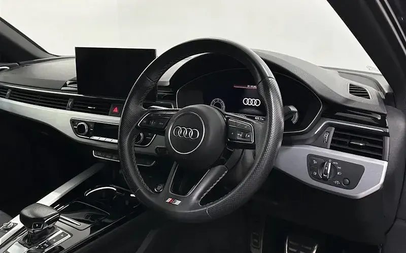 Used Audi A4 S-Line 163 HP (119 kW) 2021 Grey Sedan