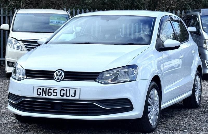 Used VW Polo Match 105 HP (77 kW) 2015 White Hatchback
