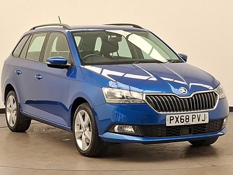 Used Skoda Fabia SE L 110 HP (80 kW) 2018 Blue Estate