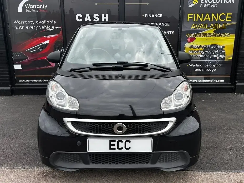 Used Smart ForTwo Cabrio Passion 71 HP (52 kW) 2013 Black Cabriolet