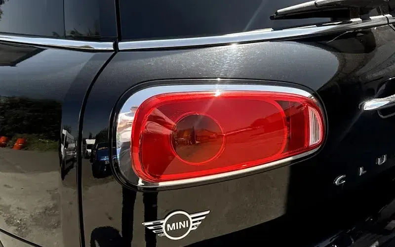 Used Mini Cooper Clubman Classic 136 HP (100 kW) 2019 Black Estate