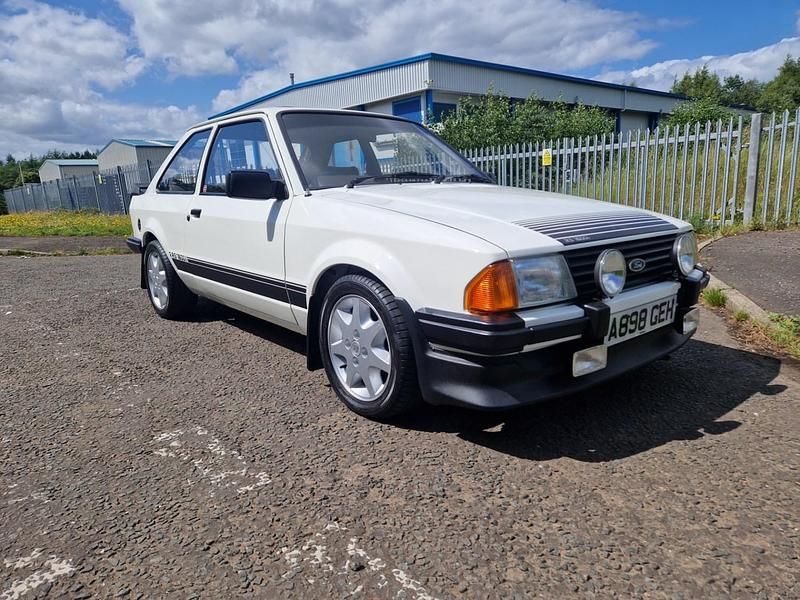 Used Ford Escort RS 1983 White Hatchback