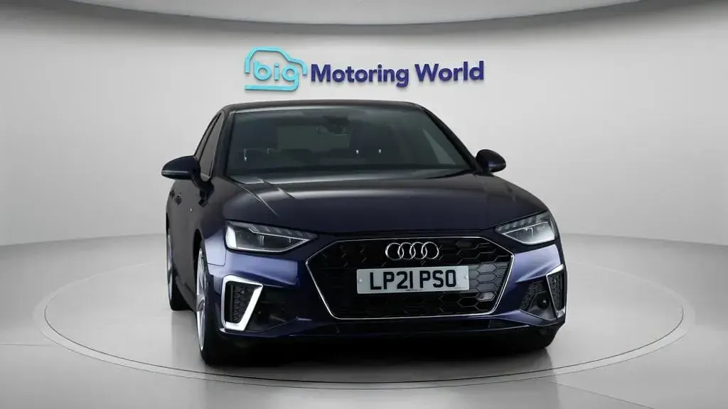 Used Audi A4 S-Line 204 HP (150 kW) 2021 Blue Sedan