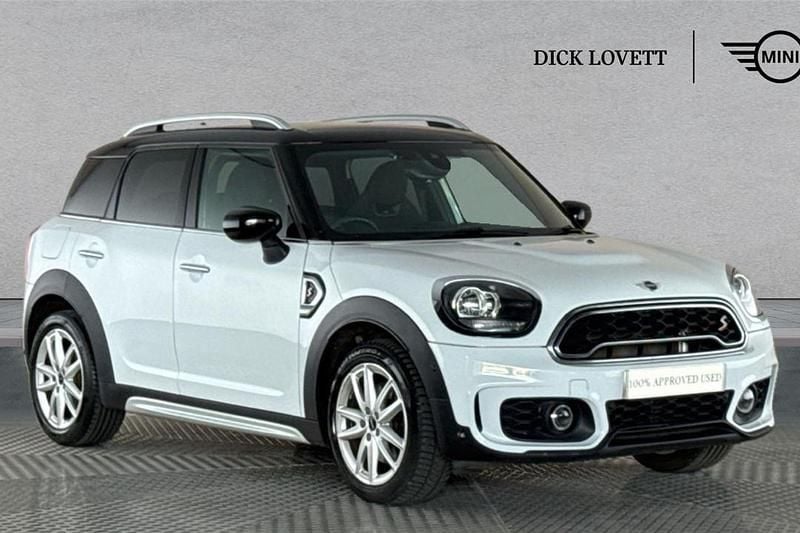 White Used 2019 Mini Cooper S Countryman Sport SUV | £21,995 (Fair price) - Image 1/4