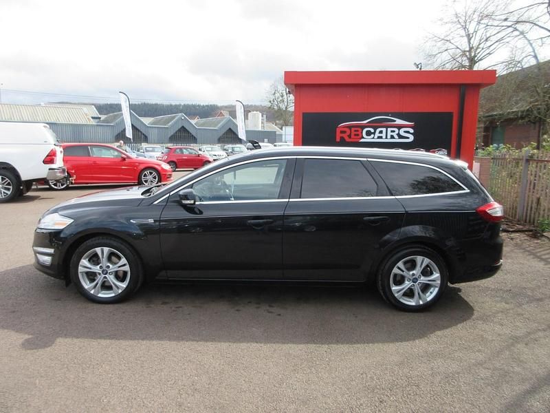 Used Ford Mondeo Business Edition 180 HP (132 kW) 2014 Black Estate