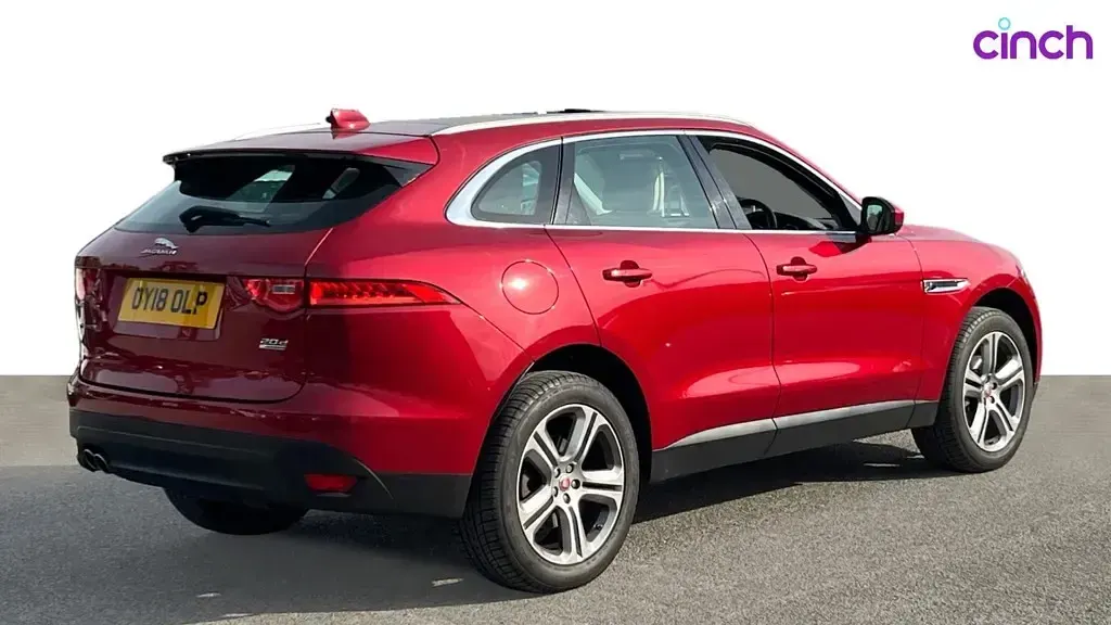 Used Jaguar F-Pace Portfolio 180 HP (132 kW) 2018 Red SUV