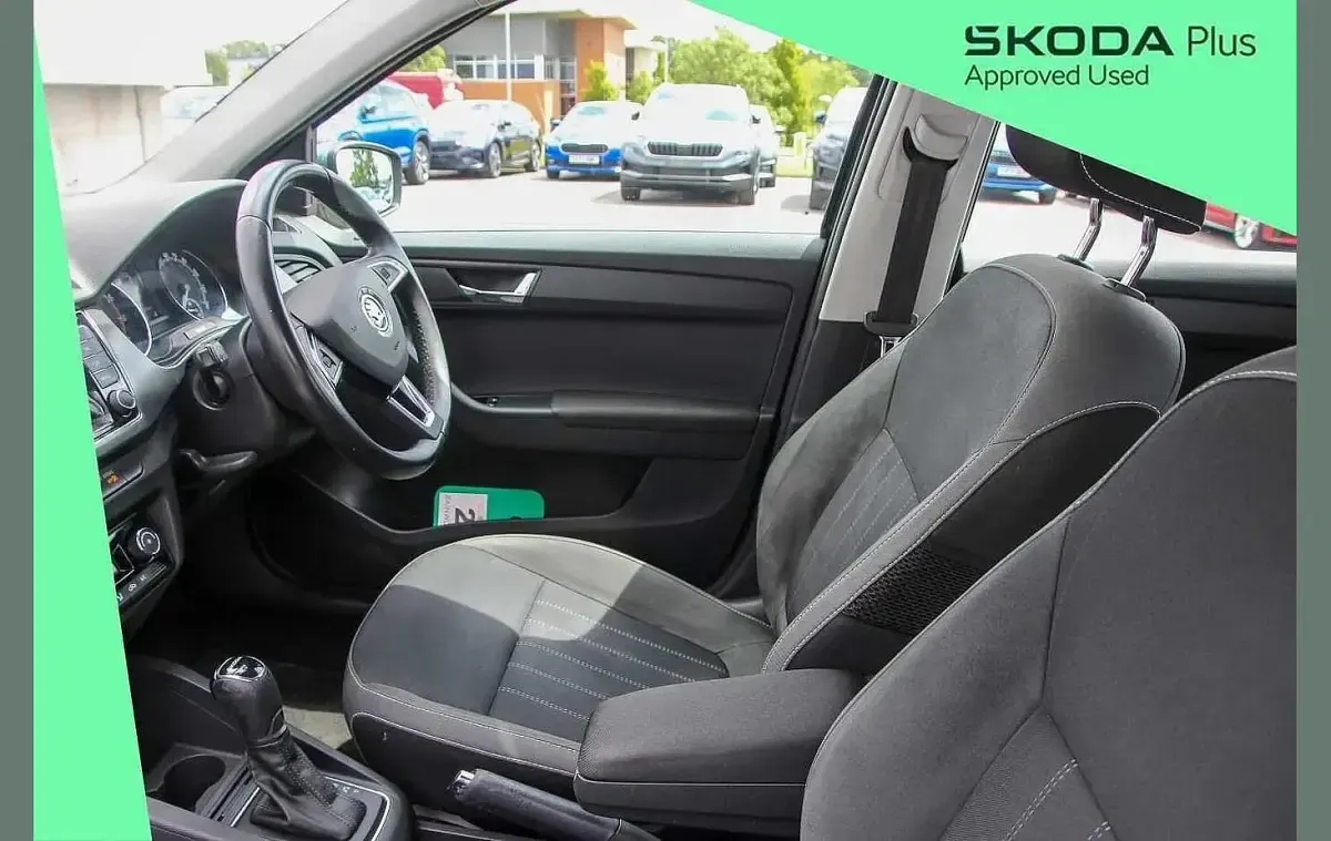 Used Skoda 110 R SE L 108 HP (79 kW) 2019 Grey Estate