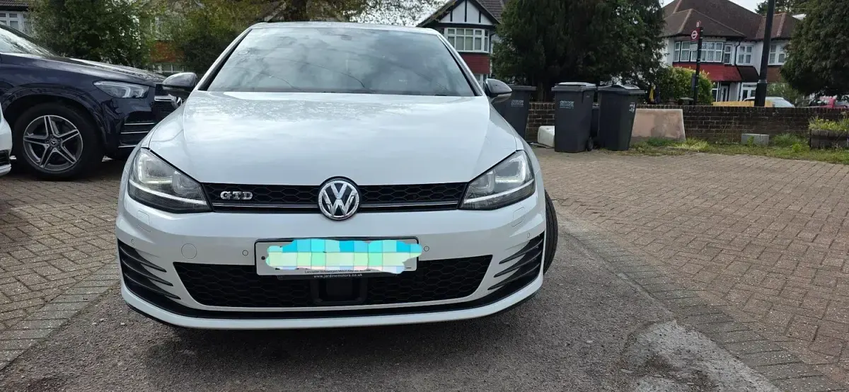 Used VW Golf VII GTD 2015 White Hatchback