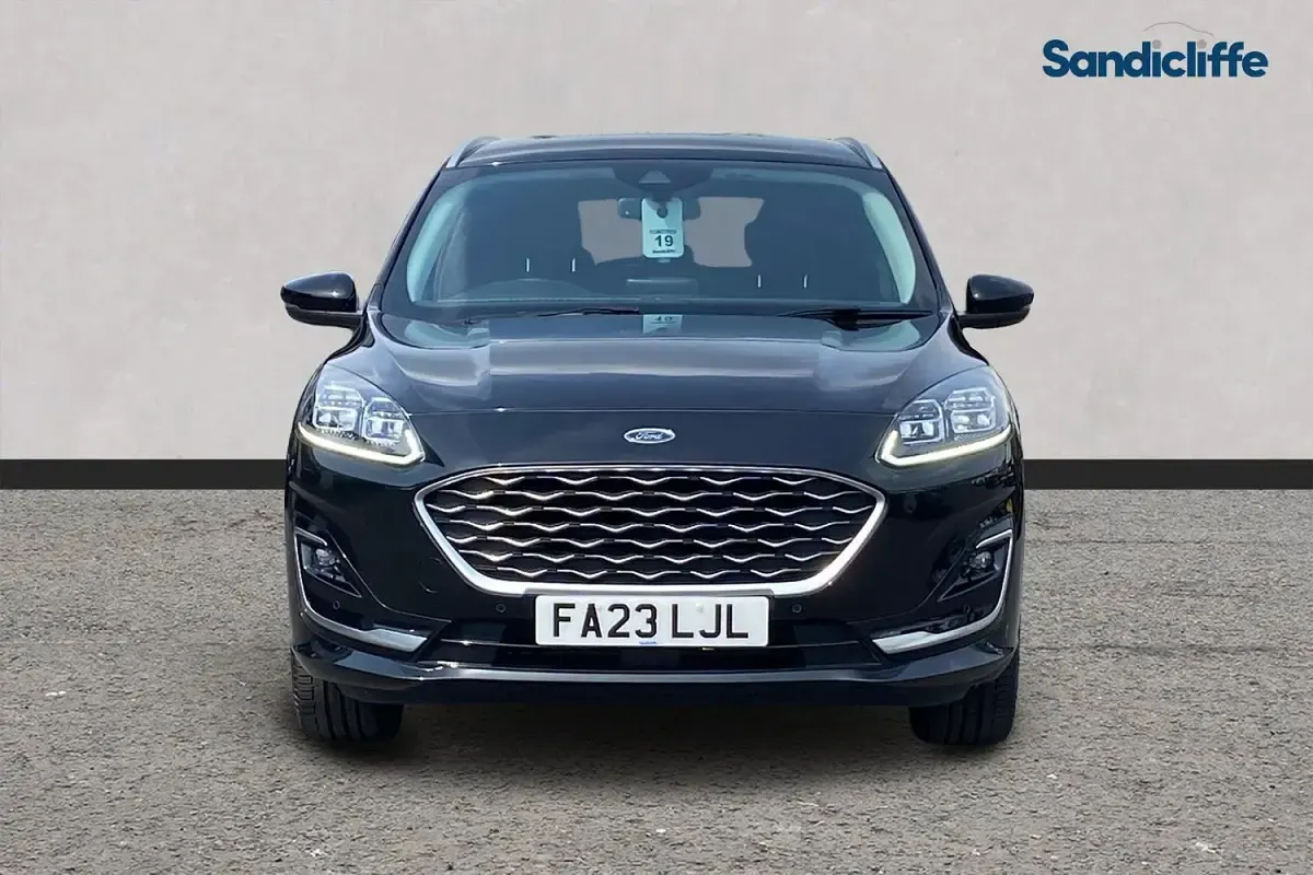 Used Ford Kuga Vignale 190 HP (139 kW) 2023 Black SUV