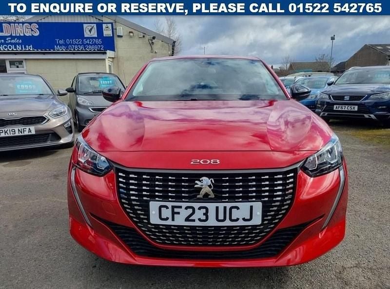 Second-hand Peugeot 208 Allure+ 130 CP (95 kW) 2023 Roșu Hatchback