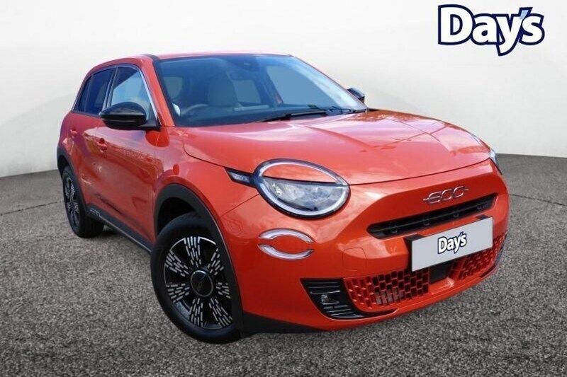 Orange Used 2024 Fiat 600 S SUV | £19,995 (Fair price) - Image 1/1