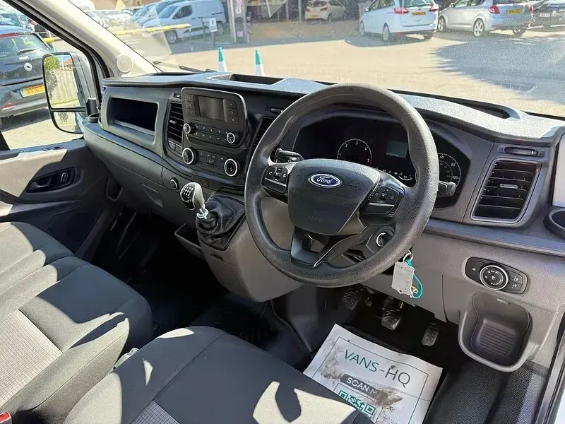 Used Ford Transit 130 HP (95 kW) 2020 White Van