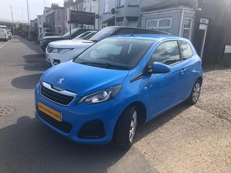 Used Peugeot 108 Active 68 HP (50 kW) 2016 Blue Hatchback