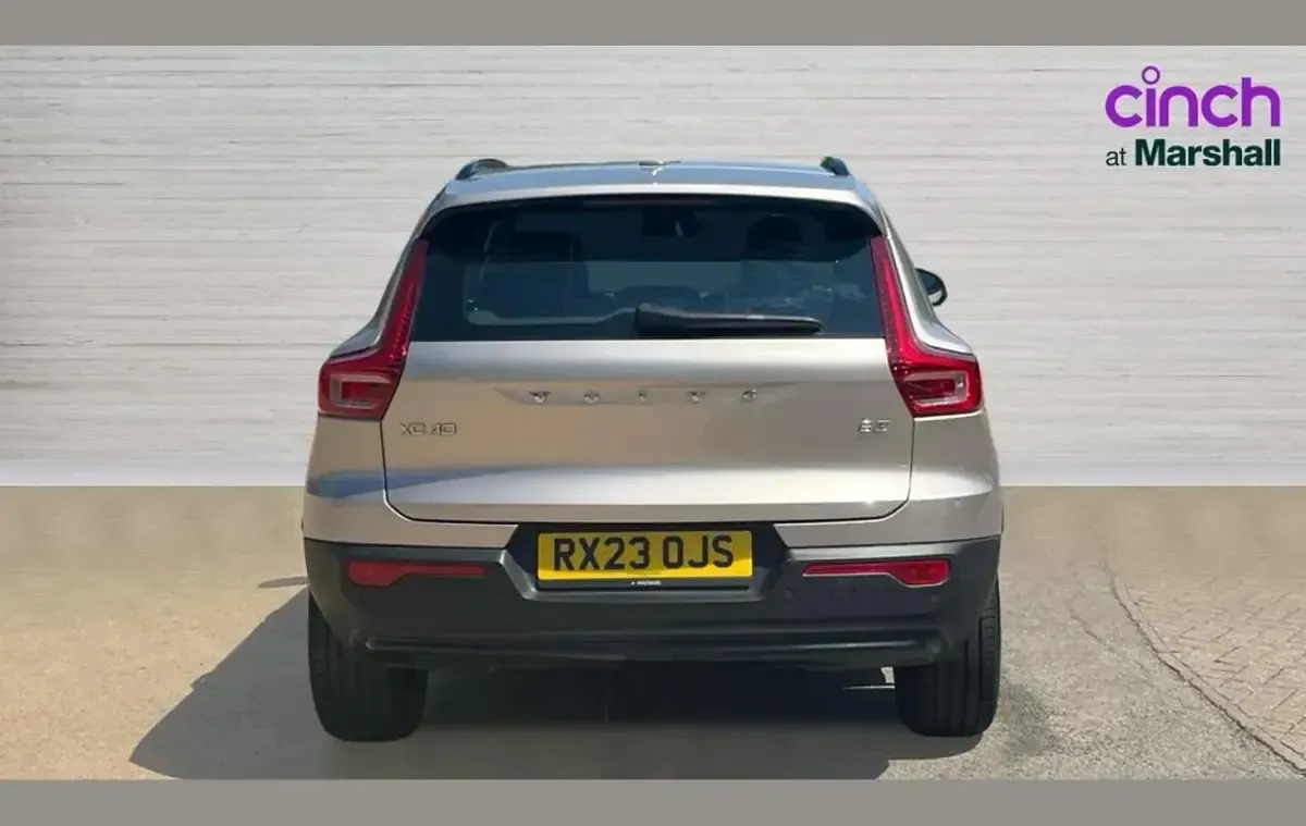 Used Volvo XC40 Plus 161 HP (118 kW) 2023 Other SUV