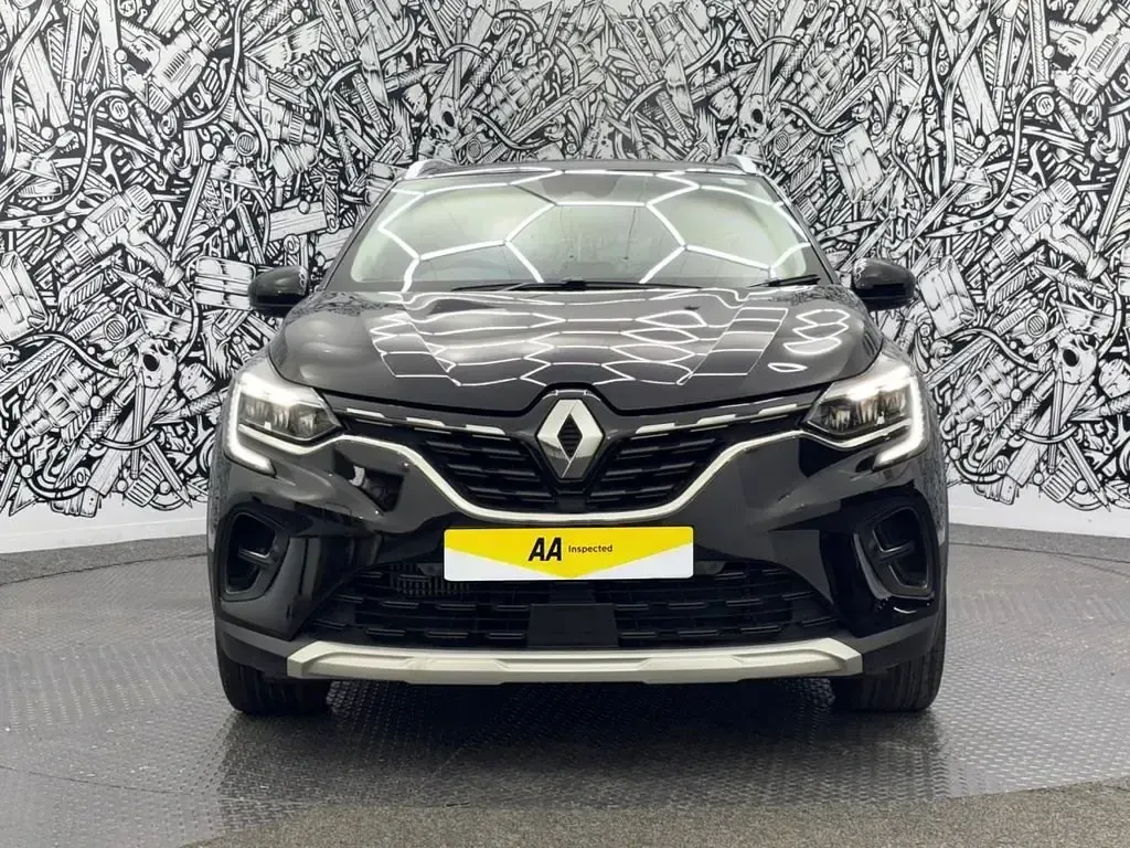 Second-hand Renault Captur SE 140 CP (102 kW) 2022 Negru SUV