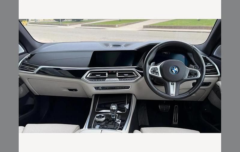 Used BMW X5 M Sport 394 HP (289 kW) 2022 Grey SUV