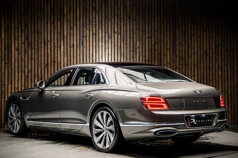 Used Bentley Flying Spur 635 HP (467 kW) 2020 Grey Sedan