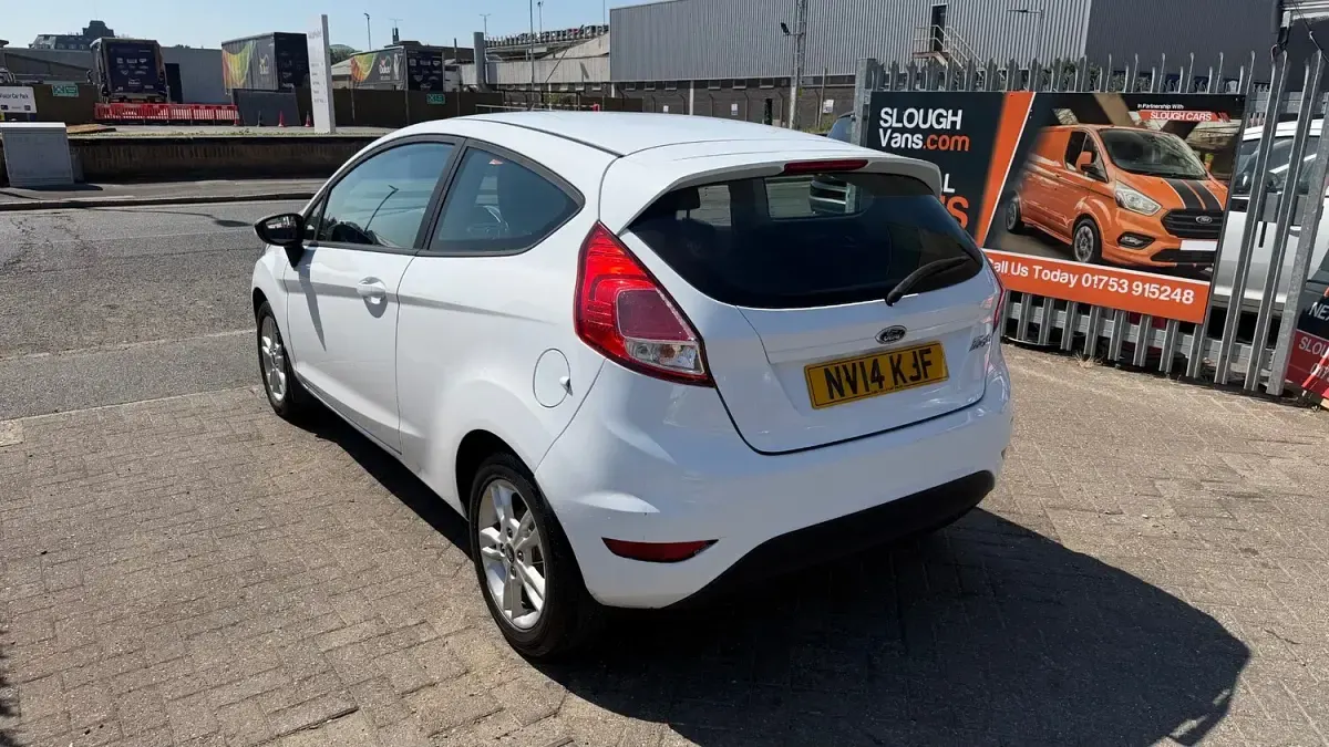 Used Ford Fiesta Style 2014 White Hatchback