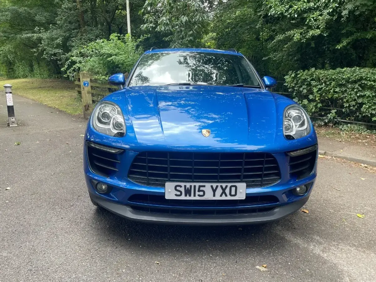 Used Porsche Macan S Diesel 258 HP (189 kW) 2015 Blue SUV