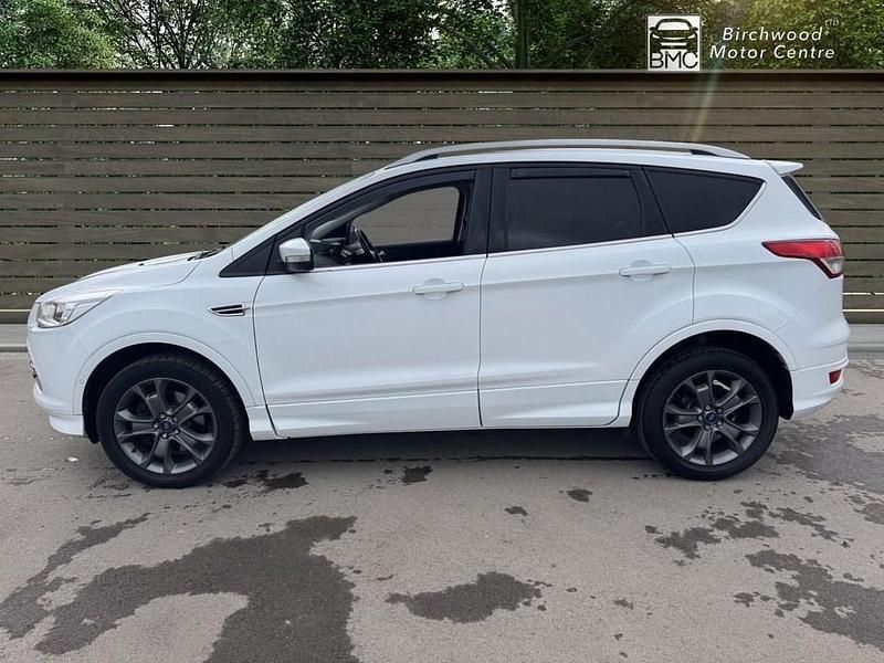 Used Ford Kuga Sport 180 HP (132 kW) 2016 White SUV