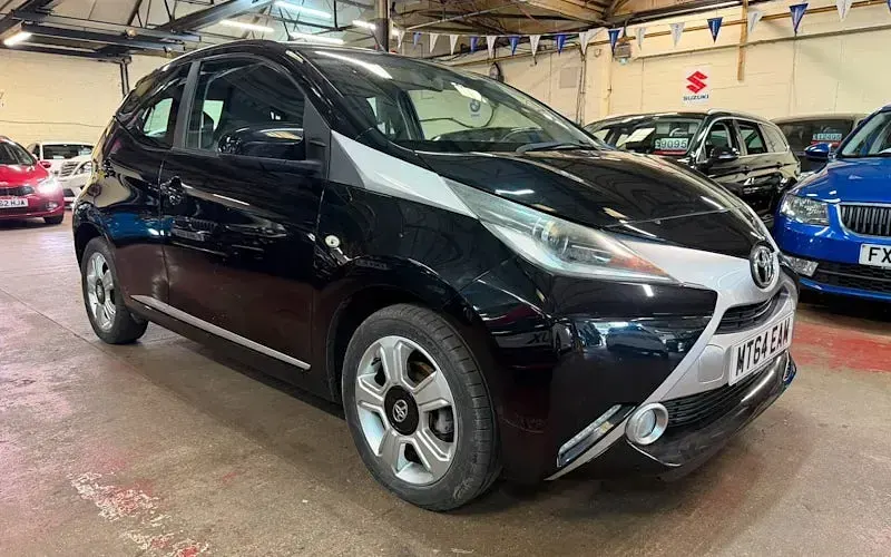 Used Toyota Aygo X-clusiv 69 HP (50 kW) 2014 Hatchback