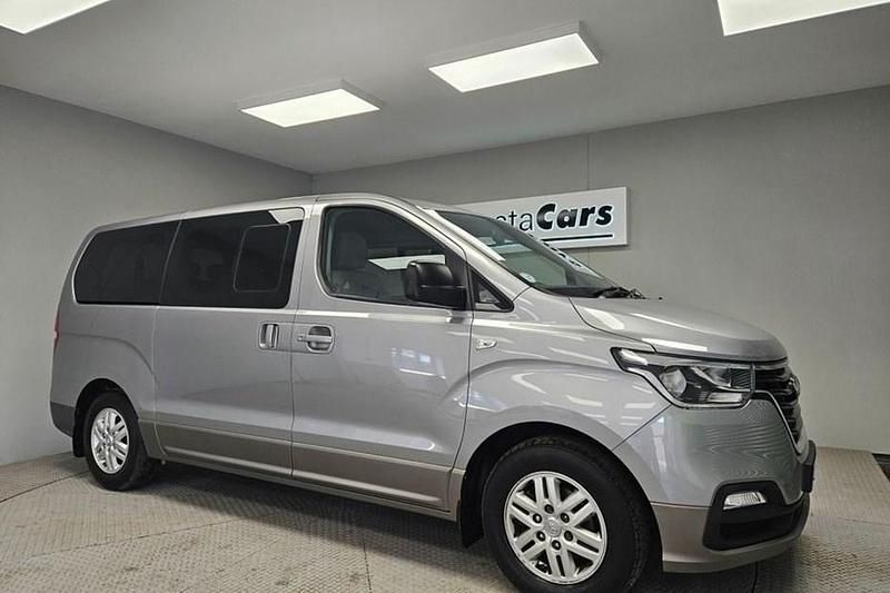 Silver Used 2020 Hyundai I800 SE MPV | £16,495 (Fair price) - Image 1/1
