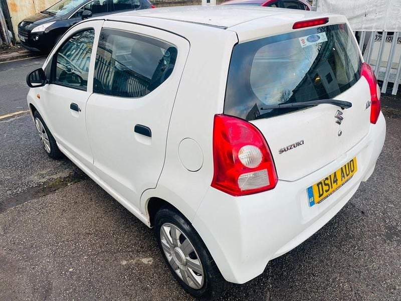 Used Suzuki Alto 2014 White Hatchback