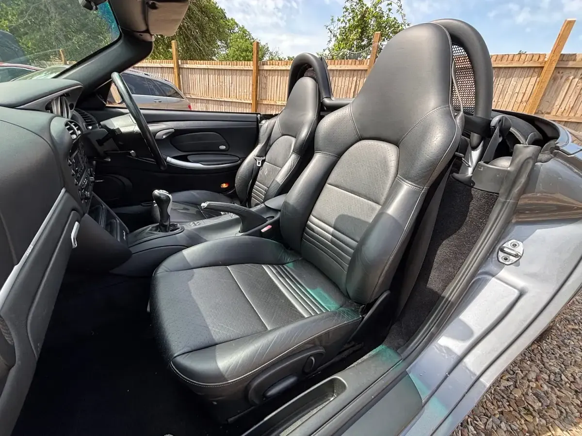 Used Porsche 986 Boxster 260 HP (191 kW) 2004 Grey Cabriolet