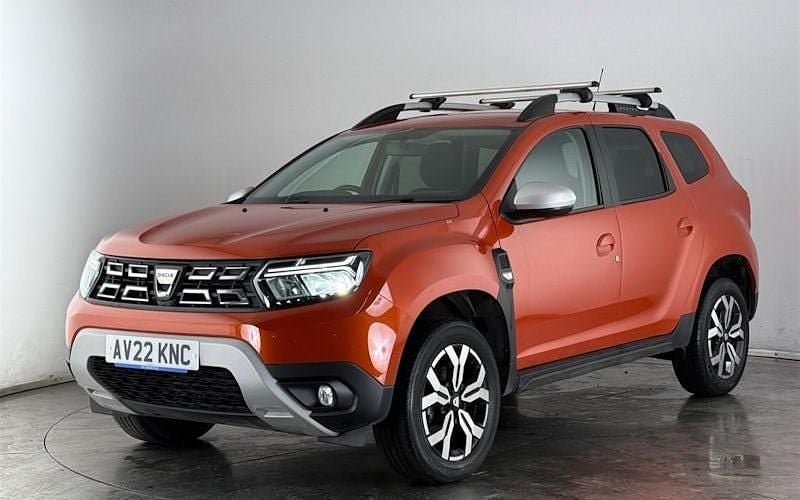Used Dacia Duster Prestige 150 HP (110 kW) 2022 Orange SUV