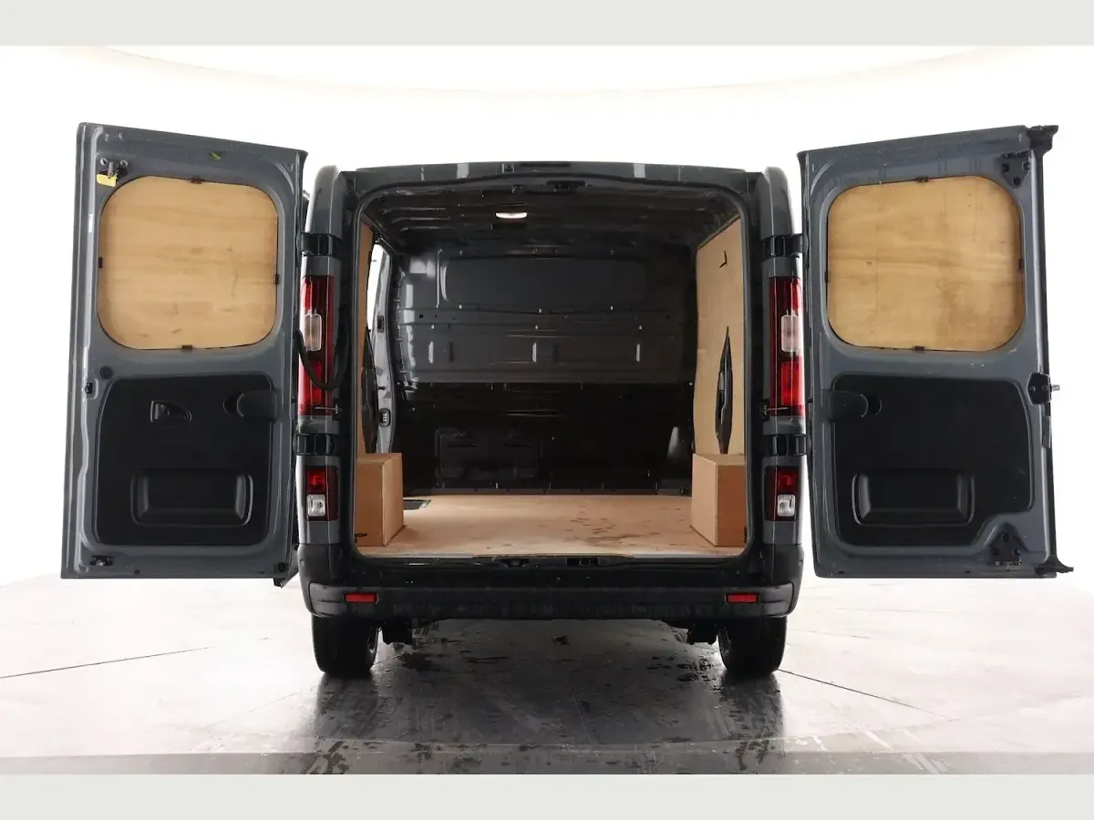 New Renault Trafic 2026 Grey