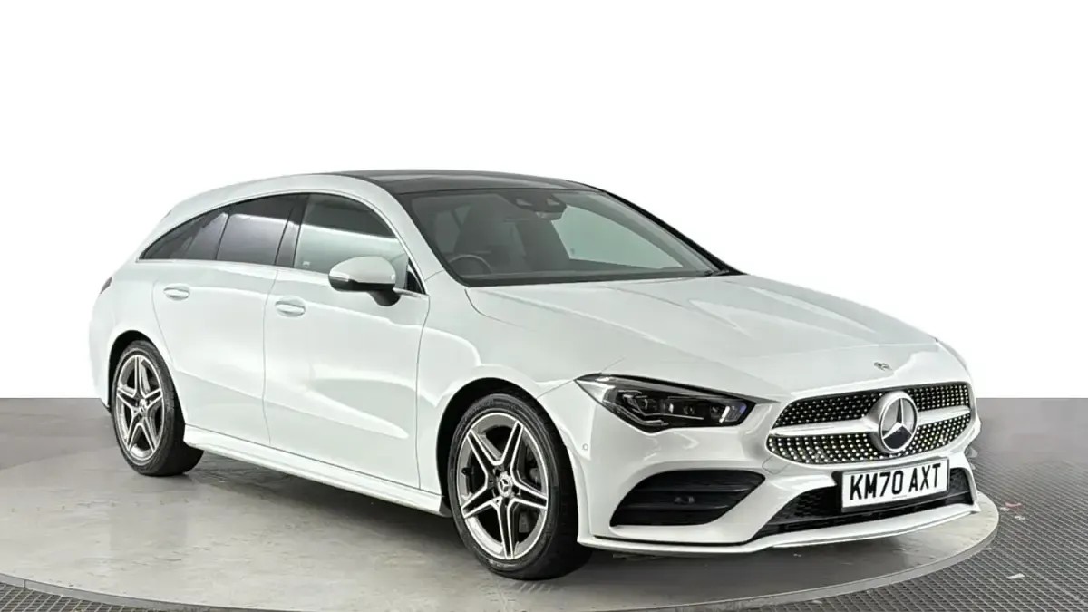 Used Mercedes CLA220 Shooting Brake AMG line 190 HP (139 kW) 2020 White Estate