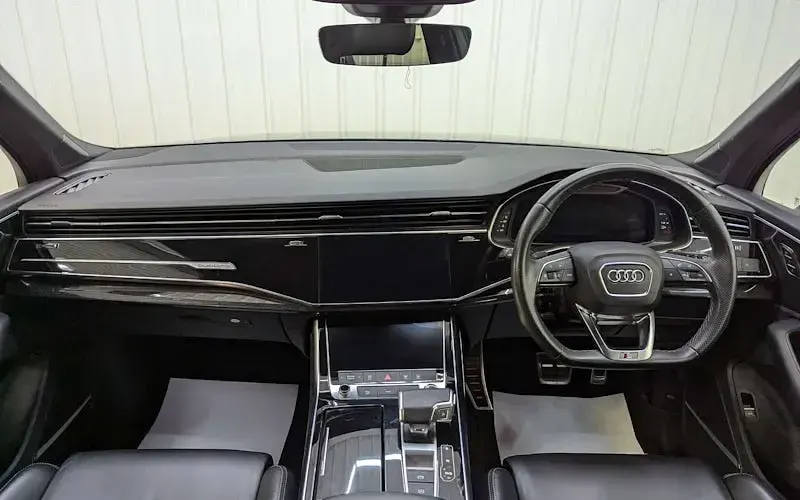 Usado Audi Q7 Black Edition 340 CV (250 kW) 2024 SUV