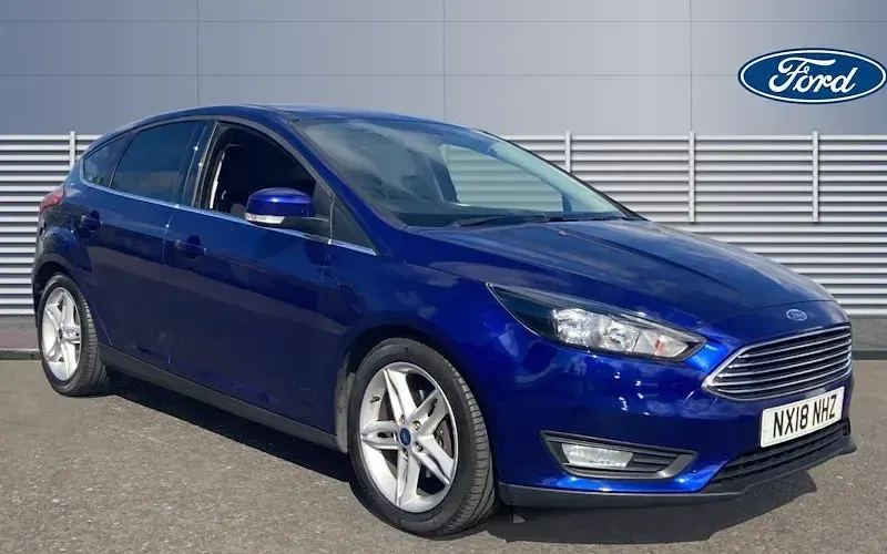 Usado Ford Focus Zetec 125 HP (91 kW) 2017 Citadino