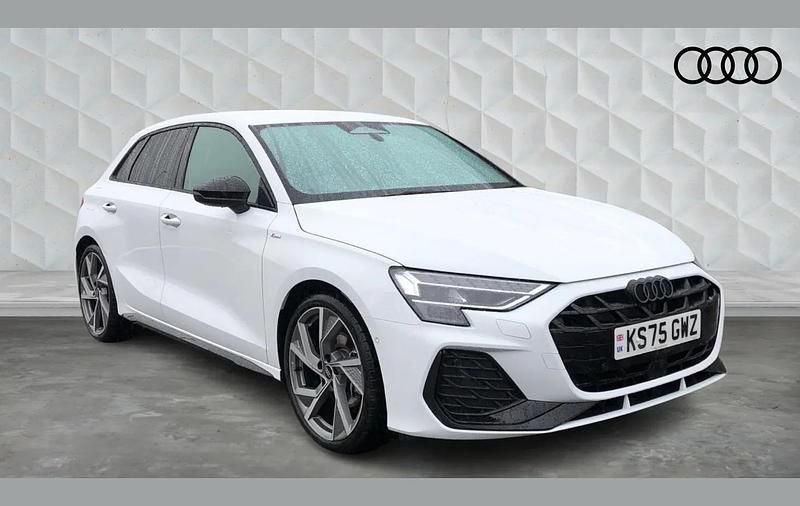 Used Audi A3 Black Edition 147 HP (108 kW) 2025 White Hatchback