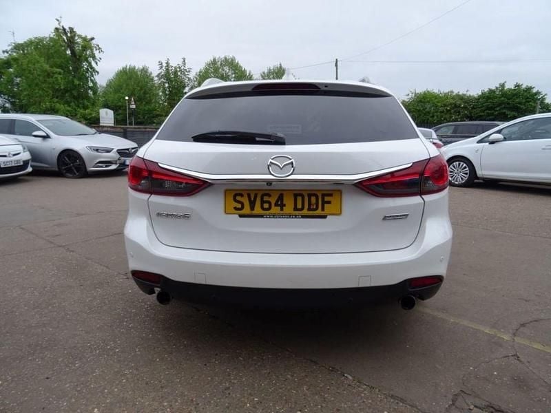 Begagnad Mazda 6 Inclusive 2014 Vit Kombi